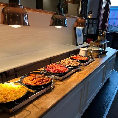 酒店 Profilhotels Mercur 3*