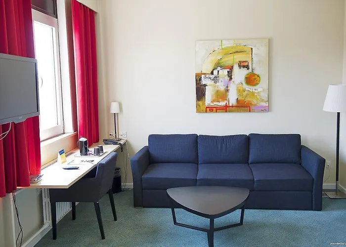 酒店 Profilhotels Mercur 3*