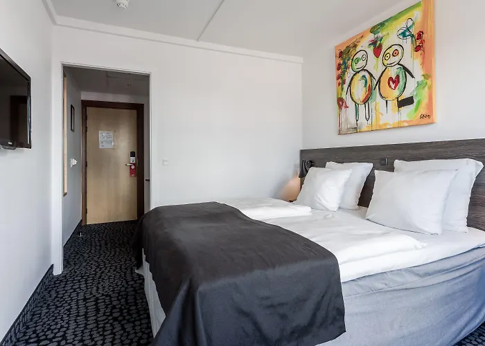 酒店 Profilhotels Mercur 3*