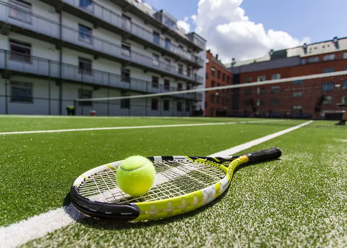 酒店 Profilhotels Mercur 3*