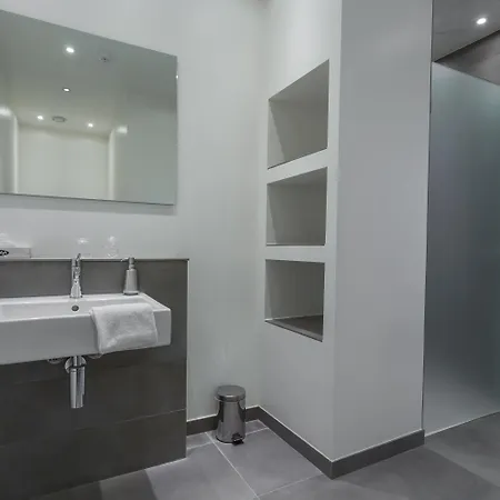 Hotell Profilhotels Mercur 3*