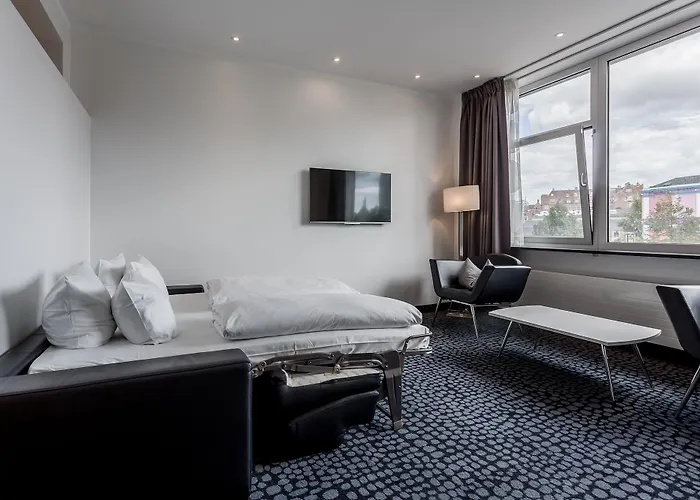 Hotel Profilhotels Mercur 3*