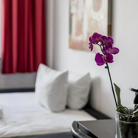 Profilhotels Mercur 3*