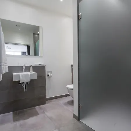 Profilhotels Mercur 3*