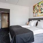 酒店 Profilhotels Mercur 3*